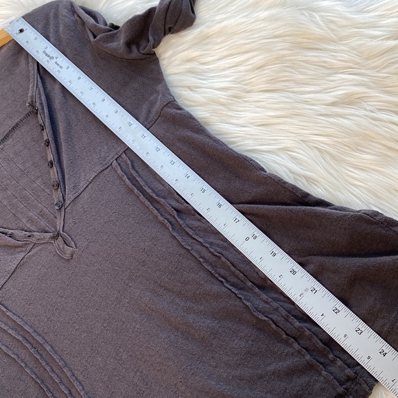 VOLCOM Long Sleeve Top - Picture 11 of 12